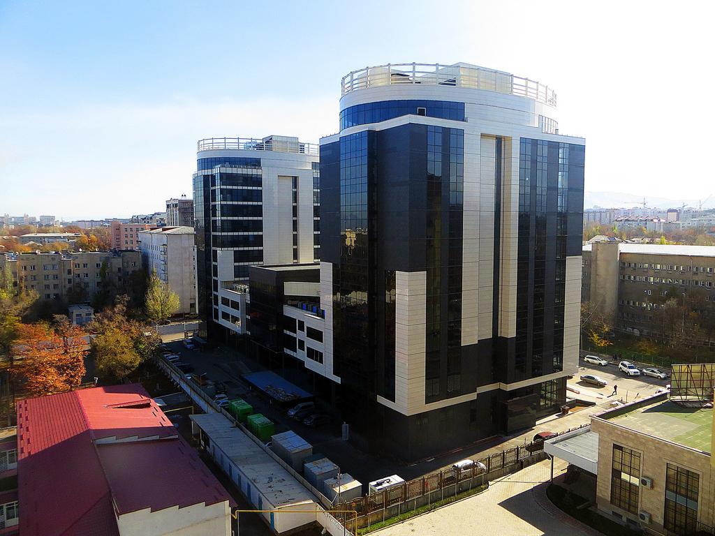 Bishkek Flatlux Apartments Buitenkant foto