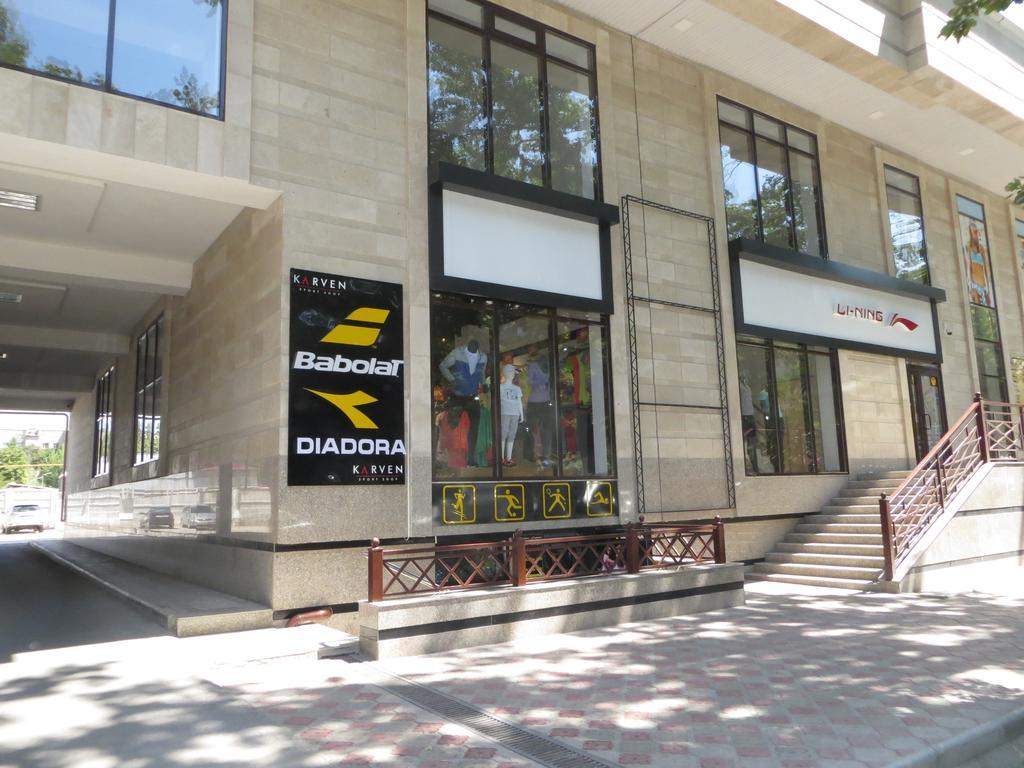 Bishkek Flatlux Apartments Buitenkant foto