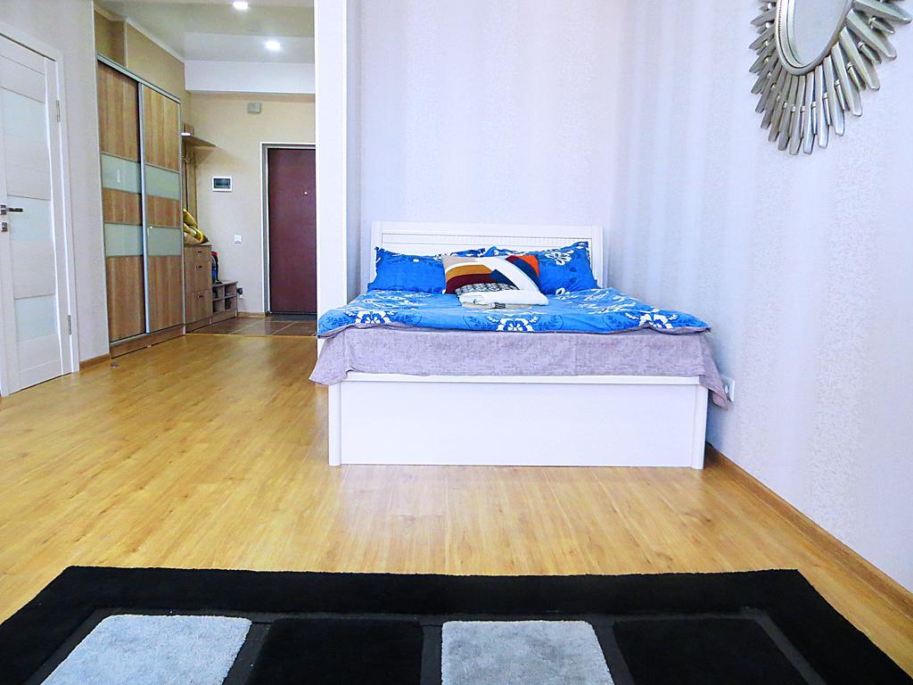 Bishkek Flatlux Apartments Buitenkant foto