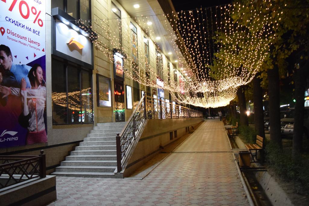 Bishkek Flatlux Apartments Buitenkant foto